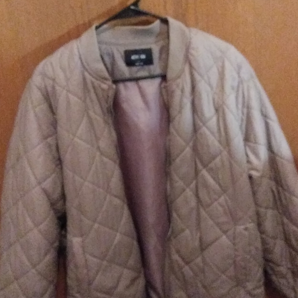 Bomber jacket